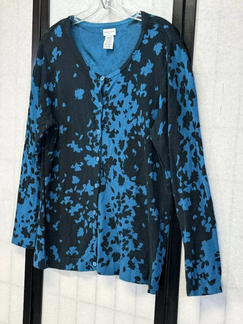 Jaclyn Smith structure style